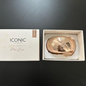 Iconic london evo brush